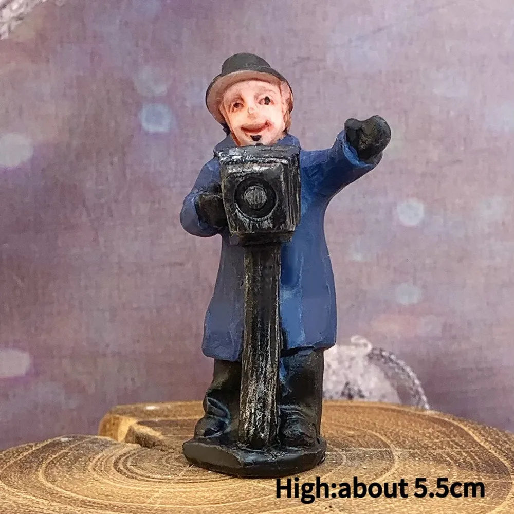 Vintage Victorian Winter Town Mini Resin Figurines, Christmas Scene Layout Ornaments, Holiday Travel Collectible Gifts